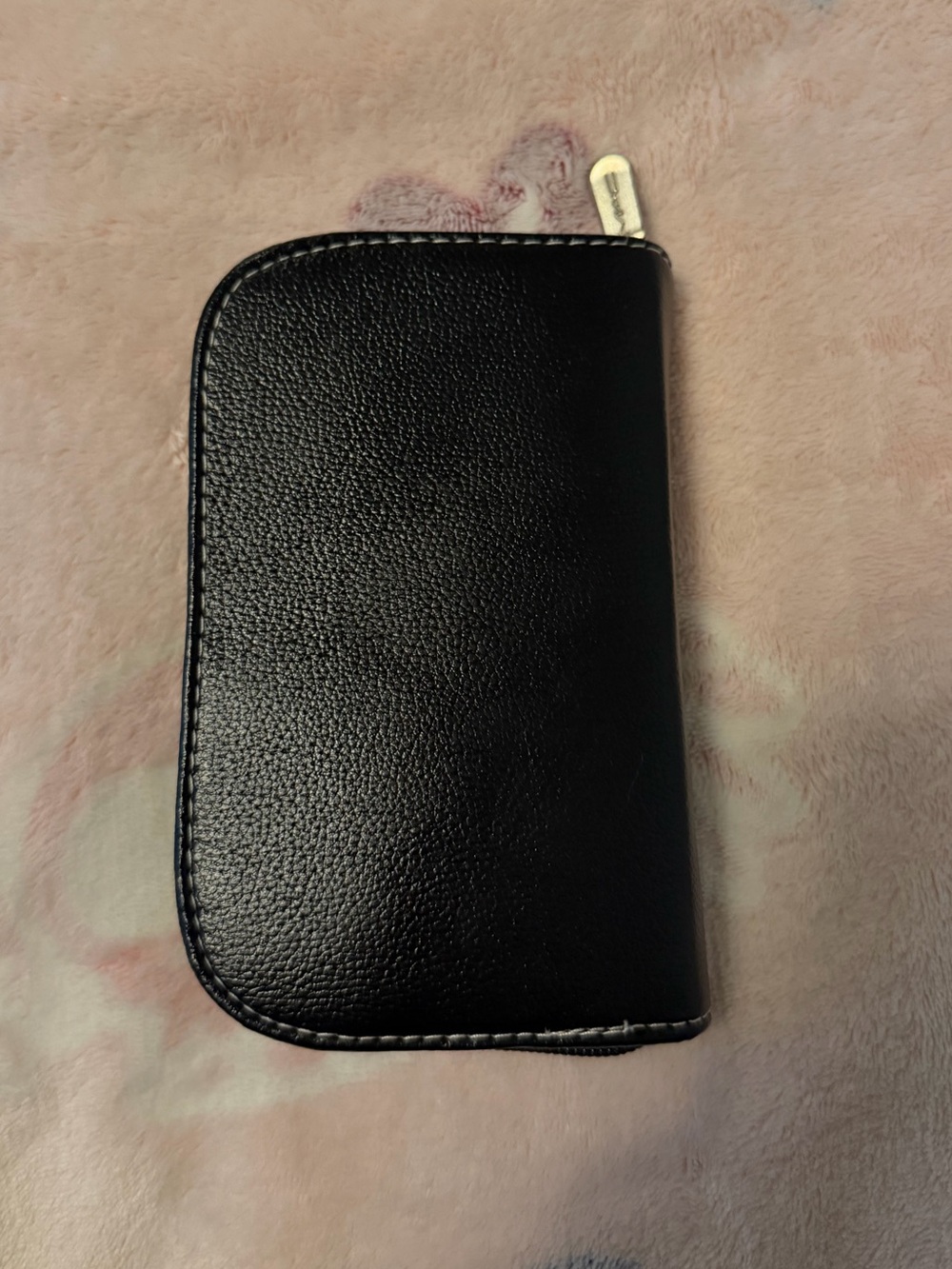 Rare Hello Kitty X Mac Makeup Brushes Bag! - Picture 4 of 5